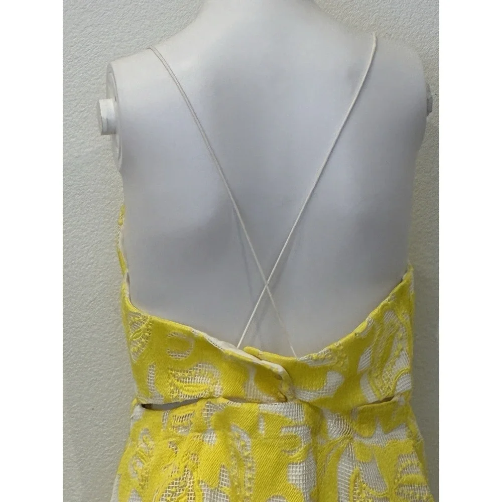 Maeve Anthropologie Lace Babydoll Strappy Backless Mini Dress Size 10 Yellow - Picture 5 of 16